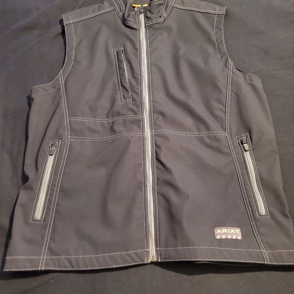 ARIAT Rebar Work Vest. Never Worn! XL - Picture 1 of 4